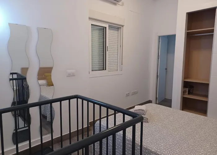 Apartamento En El Casco Antiguo En Plena Alameda